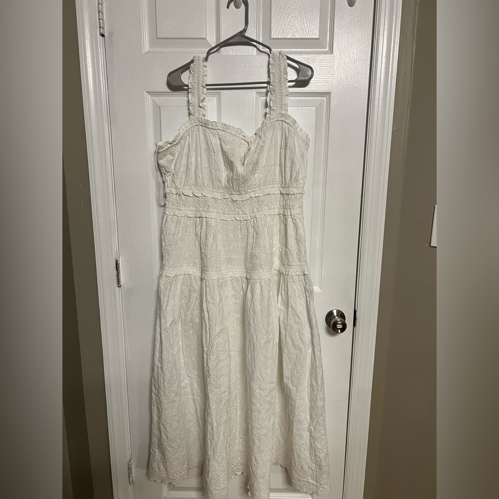 Off white Gap Doen eyelet dress NWT